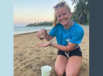 Roomgo UK - Charlotte - 23 - Lymington