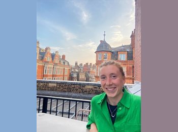 Roomgo UK - Isobel - 24 - Northern Quarter