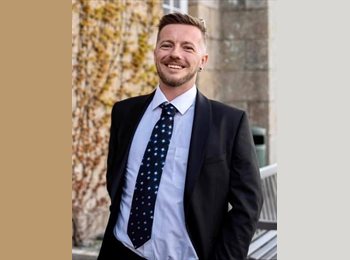 Roomgo UK - Jason - 32 - Didsbury