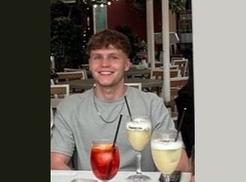 Roomgo UK - Archie  - 24 - Northern Quarter