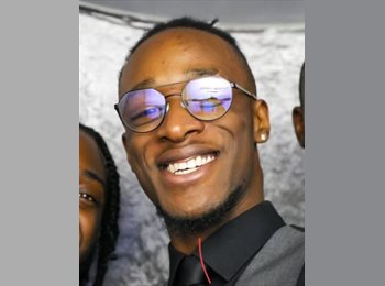 Roomgo UK - Bryce - 28 - West Green