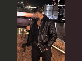 Roomgo UK - Sali - 22 - Woodford Green