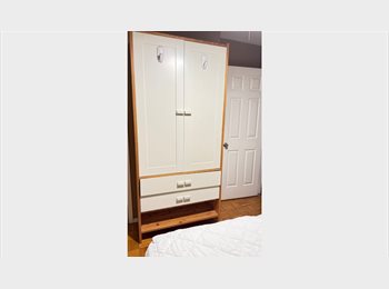 Roomgo US - comodo y muy agradable cuarto para hombre, Auburndale - $1,000 pm