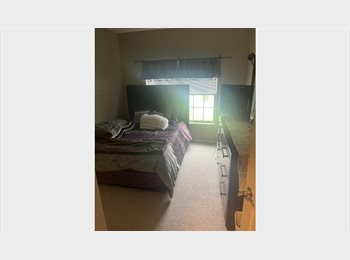 Roomgo US - furnished  room   for  rent, Cheektowaga - $800 pm