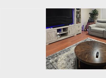 Roomgo US - Lovely, private room for rent, Carmichael - $950 pm