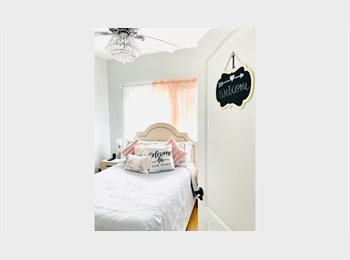 Roomgo US - Beautiful Furnished Room to Rent, Manassas Park - $1,050 pm