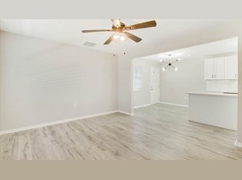 Roomgo US - ROOMS FOR RENT AT $600 PER 1 - 3 LEFT, Bankhead / Bolton - $600 pm