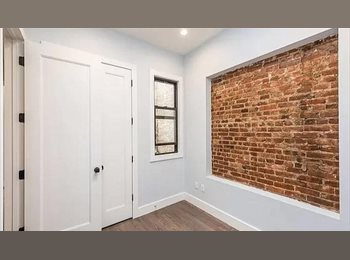 Roomgo US - Available Room for Rent in Prime Spot in Bushwick, Bushwick - $1,062 pm