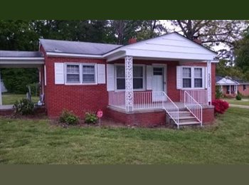 Roomgo US - Room For Rent, Fuquay Varina - $800 pm