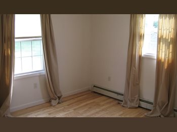 Roomgo US - One Nice bedroom available (near Natick mall), Sudbury - $900 pm