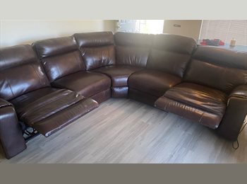 Roomgo US - Private room and bathroom in Carmel Valley, North City - $1,700 pm