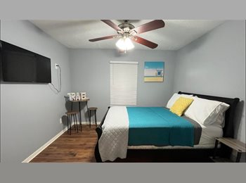 Roomgo US - Cozy private room with skyline view, Fourth Ward - $1,600 pm