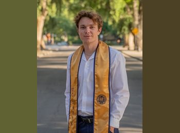 Roomgo US - Colin - 21 - Culver City