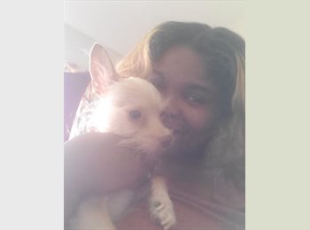 Roomgo US - Briana - 33 - East village