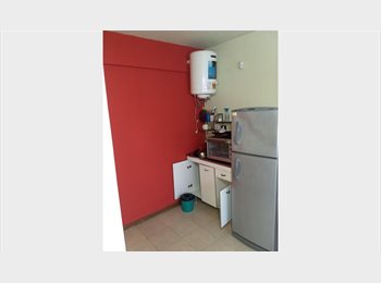 Roomgo AR - ALQUILO Mono ambiente tipo estudio, Quilmes - AR$ 300.000 pm