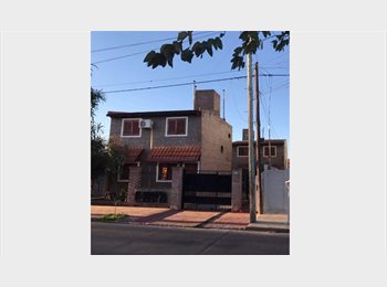 Roomgo AR - Alojamiento Córdoba  (Gayfriendly), Córdoba - AR$ 350.000 pm