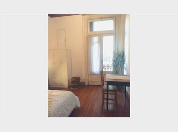 Roomgo AR - Luminosa Habitación en piso compartido, excelente oportunidad en San Telmo, Buenos Aires - AR$ 450.000 pm