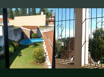 Roomgo AR - Casa con Pileta / Hab. Privadas / Baño Privado/ Fte a UNC!!!, Córdoba - AR$ 550 pm