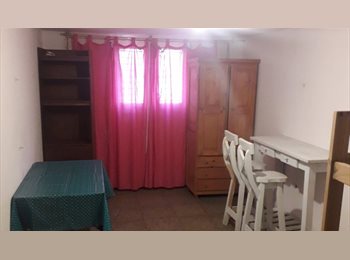 Roomgo AR - Habitación independiente, Rosario - AR$ 350.000 pm