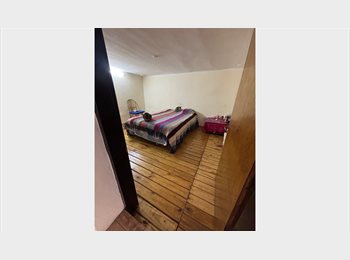 Roomgo AR - Alquilo habitación en casa compartida, somos 3 personas viviendo en la casa., Buenos Aires - AR$ 330.000 pm