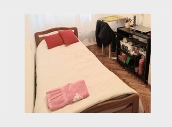 Roomgo AR - Habitacion privada en Colegiales CABA. SOLO PARA MUJERES, Capital Federal - AR$ 380.000 pm