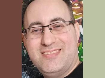 Roomgo AR - Brian - 40 - Buenos Aires