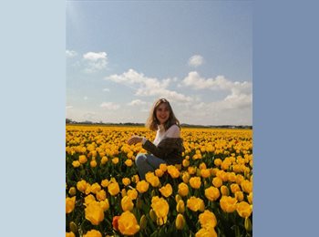 Roomgo AU - Jill - 25 - Collingwood