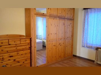 Appartager BE - Location d'une grande chambre dès 1ère Decembre 2025, Etterbeek - 700 € pm