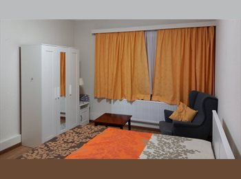 Appartager BE - Chambre à louer dans une  maison calme, Evere - 650 € pm