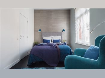 Appartager BE - Morton Place: Quiet room with private bath, Saint Gilles Sint Gillis - 1.125 € pm