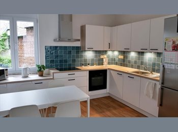 Appartager BE - Colocation proche du centre avec cour, Namur - 450 € pm