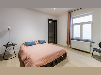 Appartager BE - Athénée 15 chambre 2, Charleroi - 700 € pm
