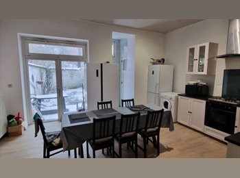Appartager BE - 1 Chambre immédiatement disponible avec domiciliation - douche privative, Jette - 650 € pm