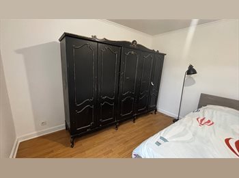 Appartager BE - Chambre à Louer, Charleroi - 300 € pm