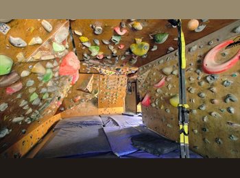 Roomgo BR - CASA COMPARTILHADA ESPLANADA, São José dos Campos - R$ 1.250 Por mês