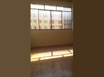 Roomgo BR - Vaga individual masculina no centro-lourdes, Belo Horizonte - R$ 1.150 Por mês