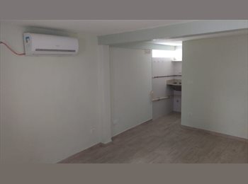 Roomgo BR - Estúdio/Suíte - Muito novo., Engenho Novo - R$ 1.000 Por mês