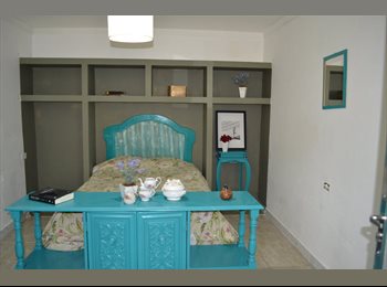 Roomgo BR - Linda suite disponível, Butantã - R$ 1.300 Por mês