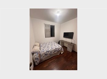 Roomgo BR - Vaga masculina apartamento no Sion, Belo Horizonte - R$ 1.800 Por mês