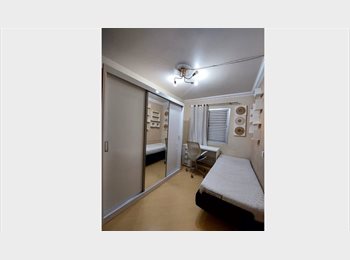 Roomgo BR - Vaga somente para mulheres, Itaim Bibi - R$ 2.000 Por mês