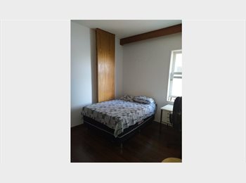 Roomgo BR - Elegante apartamento na rua da Aurora. Otima vista. Bom ambiente, Recife - R$ 1.650 Por mês