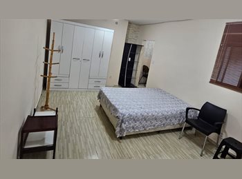 Roomgo BR - ALUGA-SE KITNET P/ SOLTEIRO, Liberdade - R$ 1.450 Por mês