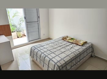 Roomgo BR - Quarto individual Grande na Mooca - Metrô Vila Prudente, Vila Prudente - R$ 1.000 Por mês
