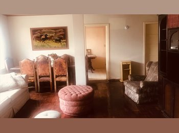 Roomgo BR - CASA FAMILIAR NA VILA MARIANA, Vila Mariana - R$ 1.300 Por mês
