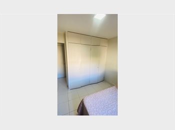Roomgo BR - Quarto, Brasília - R$ 1.500 Por mês