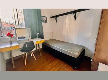 Roomgo BR - excelente quarto Vila Olimpia, Moema - R$ 1.300 Por mês