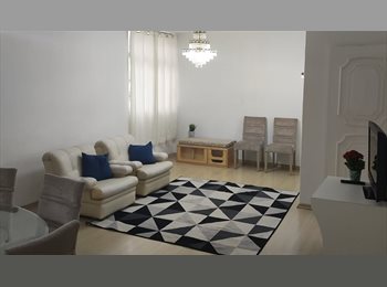 Roomgo BR - Suíte ampla - Coliving CWB, Curitiba - R$ 1.800 Por mês
