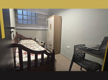 Roomgo BR - Quarto para locação a 1 minuto da PUC, Perdizes - R$ 1.200 Por mês