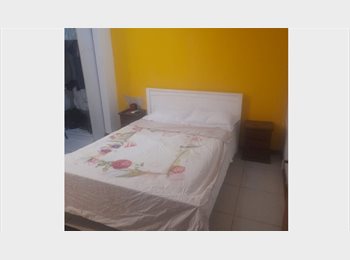 Roomgo BR - IMPERDIVEL SUITE COM VISTA FRONTAL DO CRISTO REDENTOR, Humaitá - R$ 2.600 Por mês