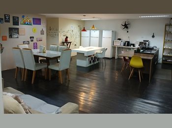 Roomgo BR - VAGA FEMININA - NA RUA OSCAR FREIRE – ENTRADA IMEDIATA!, Pinheiros - R$ 1.300 Por mês